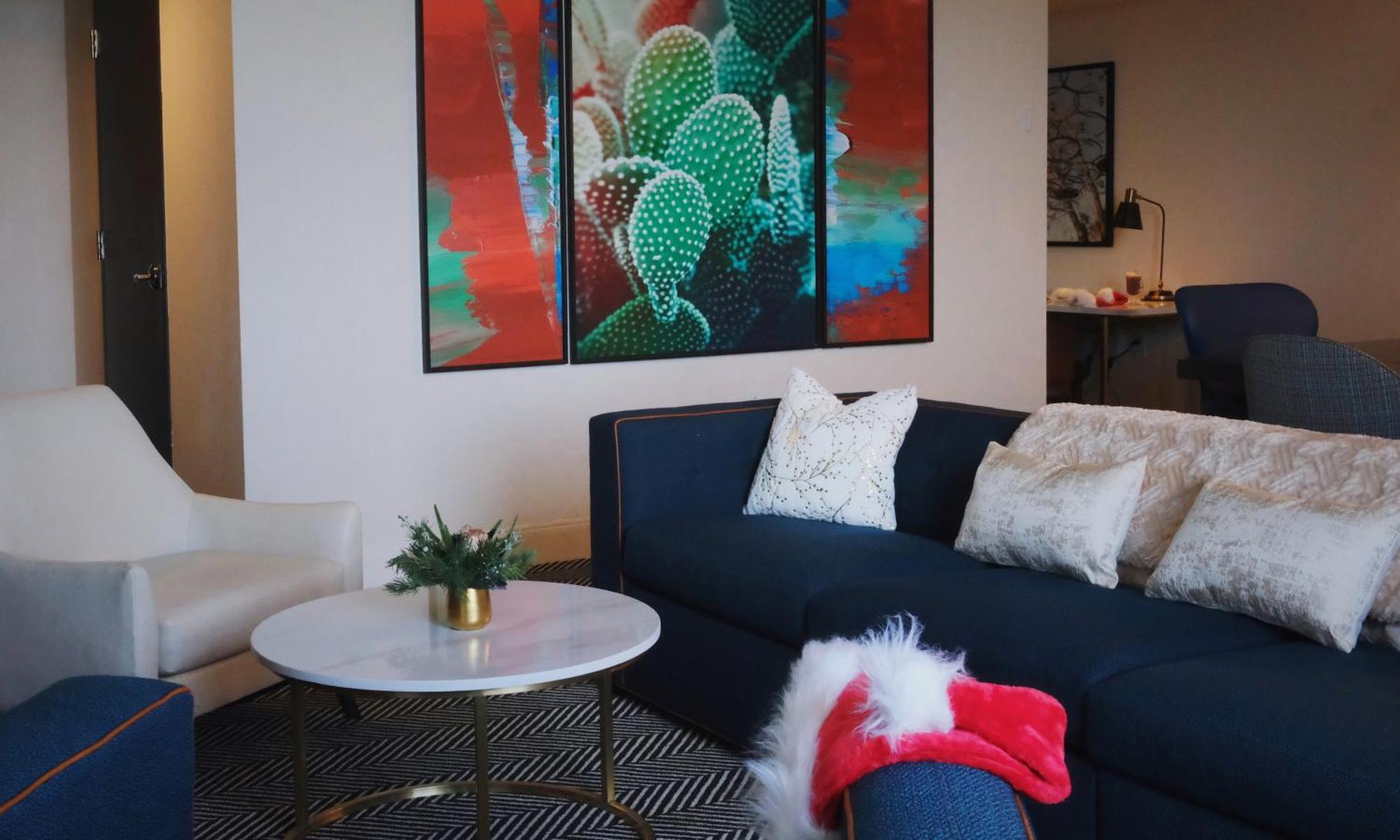 One-Bedroom Holiday-Themed Suite with Sofa Bed