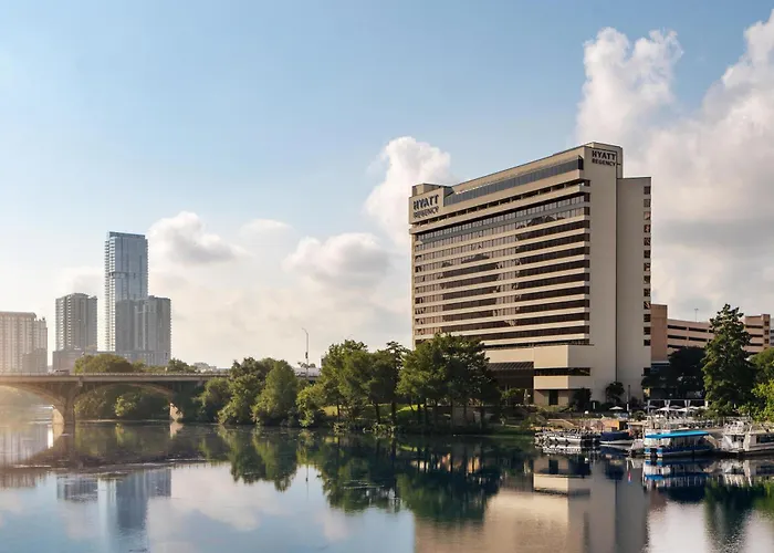 Beach hotel: Hyatt Regency Austin