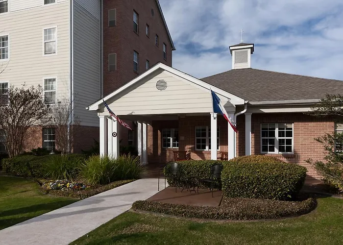 Hotels with tennis Towneplace Suites By Marriott Austin Arboretum/The Domain Area