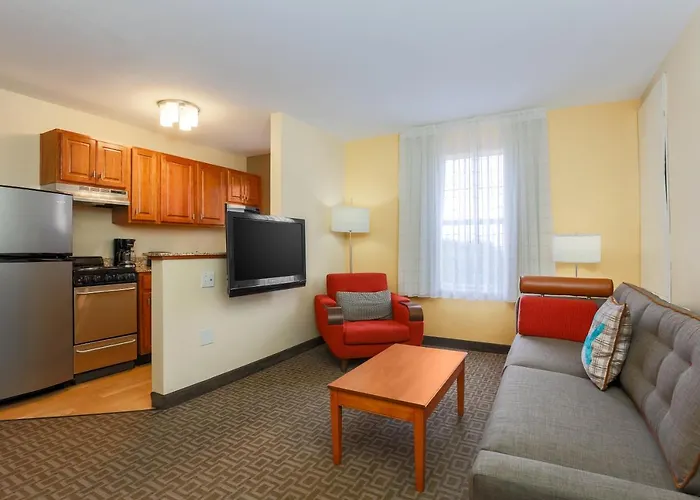 Hotels with tennis Towneplace Suites By Marriott Austin Arboretum/The Domain Area